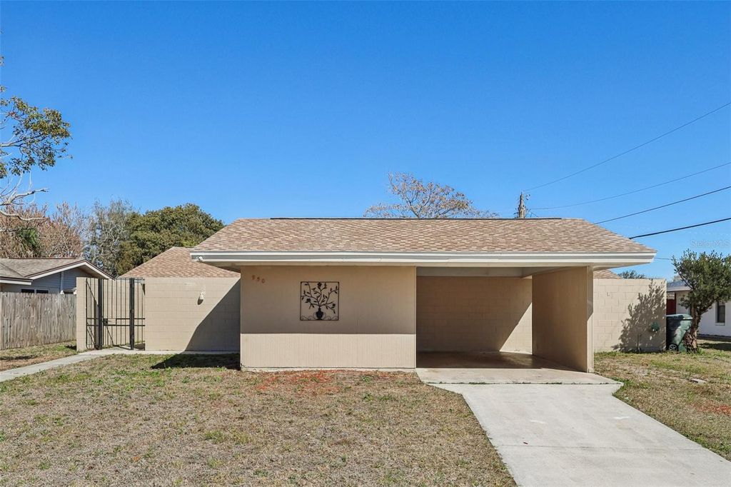 Image 1 of property listing at 950 BAYWARD LANE, Rockledge, FL 32955