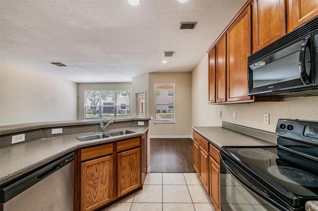 3850 CLAYBROOK DRIVE, Wesley Chapel, FL 33544