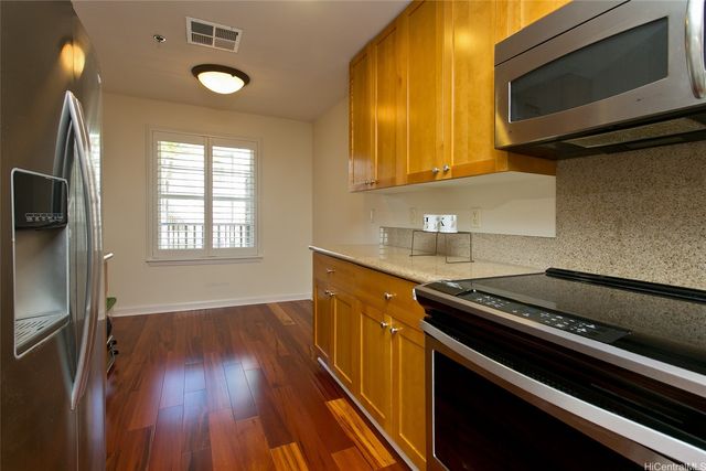 520 Lunalilo Home Road 8311, Honolulu, HI 96825