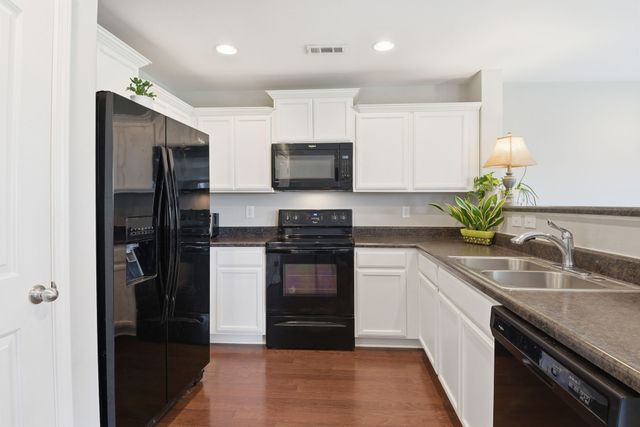 7512 Spicer Ct, Fairview, TN 37062