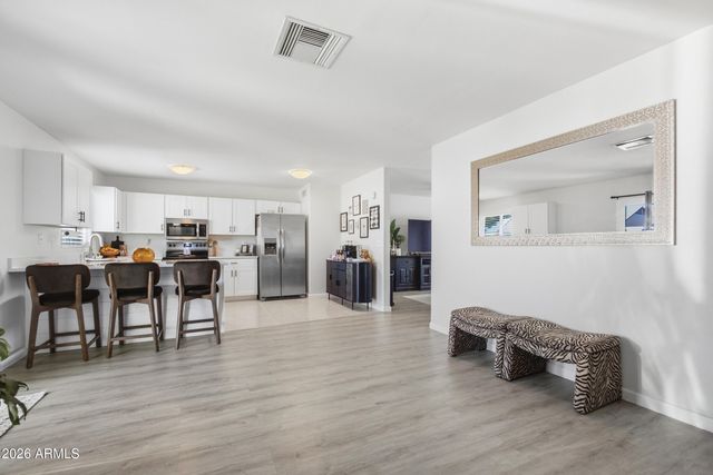 4762 W VILLA MARIA Drive, Glendale, AZ 85308