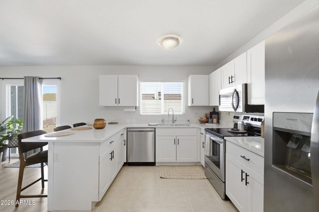 4762 W VILLA MARIA Drive, Glendale, AZ 85308