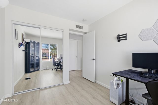 4762 W VILLA MARIA Drive, Glendale, AZ 85308