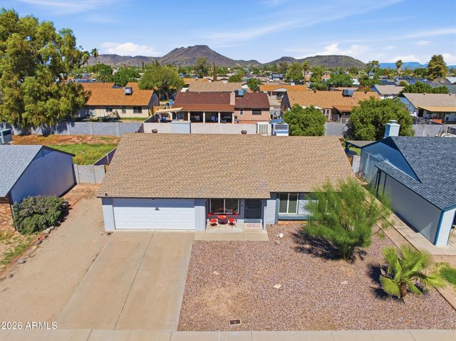 4762 W VILLA MARIA Drive, Glendale, AZ 85308