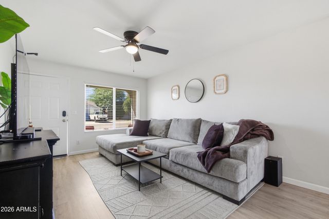 4762 W VILLA MARIA Drive, Glendale, AZ 85308