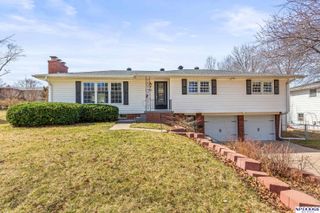 3362 S 115th Street, Omaha, NE 68144