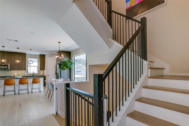 4703 Munger Avenue 207, Dallas, TX 75204