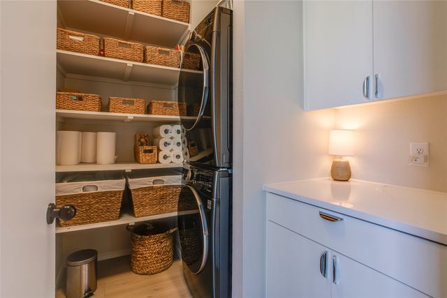 4703 Munger Avenue 207, Dallas, TX 75204