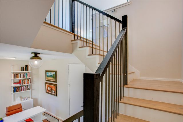 4703 Munger Avenue 207, Dallas, TX 75204