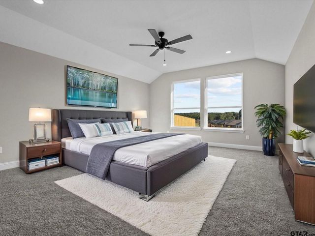 16517 Crossing Circle, Lindale, TX 75771
