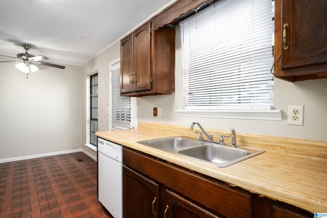 1753 TALL OAK CIRCLE, Birmingham, AL 35235