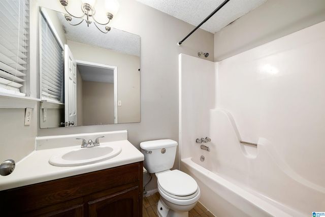 1753 TALL OAK CIRCLE, Birmingham, AL 35235
