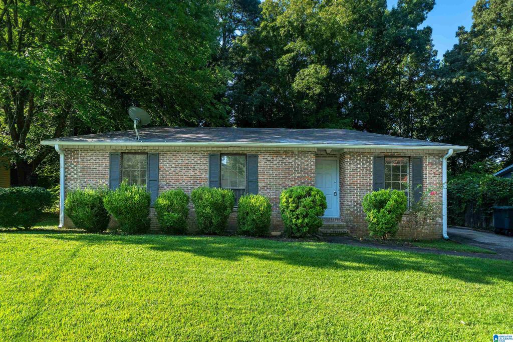 1753 TALL OAK CIRCLE, Birmingham, AL 35235