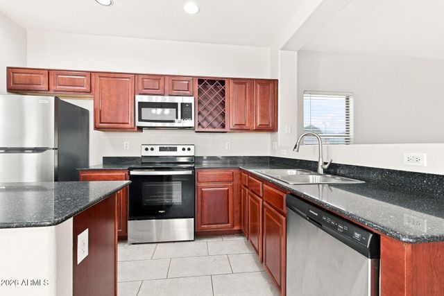 18562 W LEGEND Drive, Surprise, AZ 85374