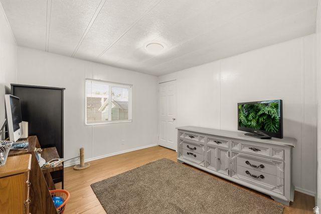 1930 AMERICAN PARK DR, West Valley City, UT 84119