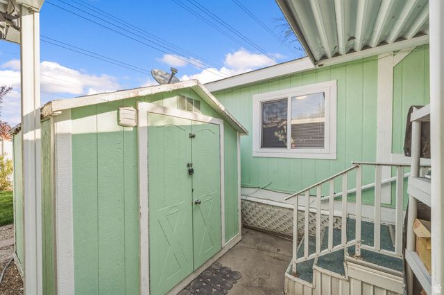 1930 AMERICAN PARK DR, West Valley City, UT 84119