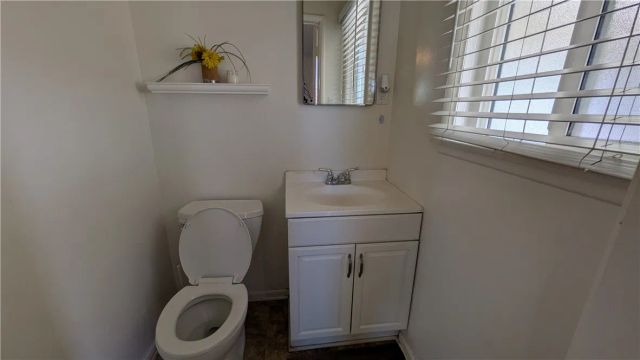 478 W Shamwood, Covina, CA 91723