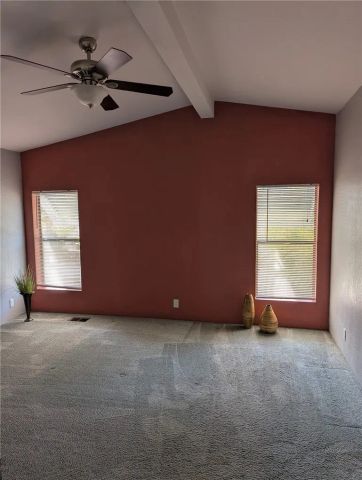 1300 W Menlo 89, Hemet, CA 92543