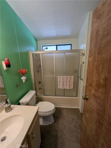 1300 W Menlo 89, Hemet, CA 92543