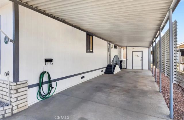 1300 W Menlo 89, Hemet, CA 92543