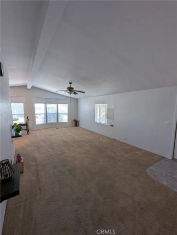 1300 W Menlo 89, Hemet, CA 92543