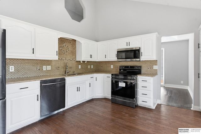 10353 Redick Avenue, Omaha, NE 68134