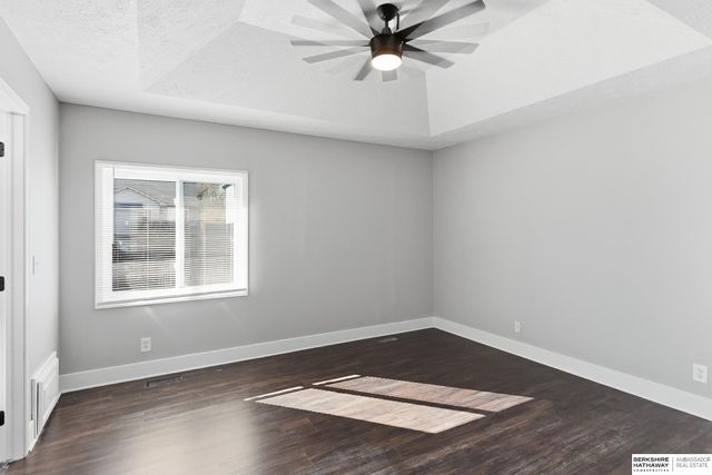 10353 Redick Avenue, Omaha, NE 68134