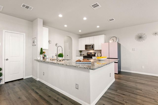 2135 Ethan Drive, Conroe, TX 77301