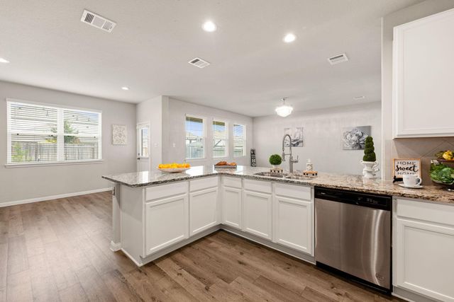 2135 Ethan Drive, Conroe, TX 77301