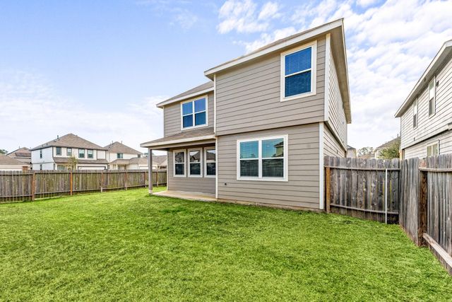 2135 Ethan Drive, Conroe, TX 77301