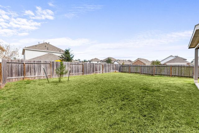 2135 Ethan Drive, Conroe, TX 77301