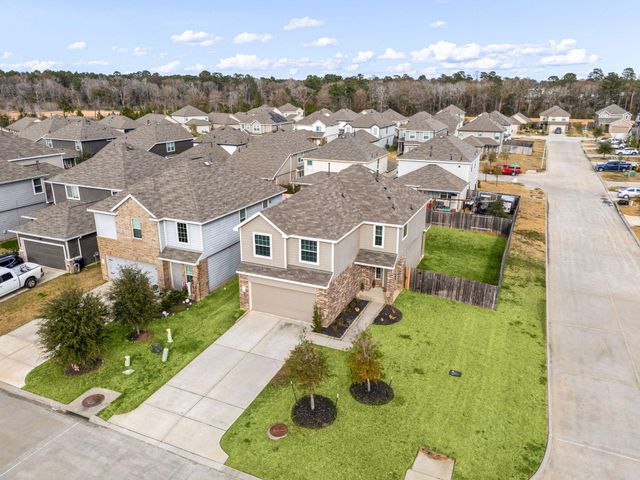 2135 Ethan Drive, Conroe, TX 77301