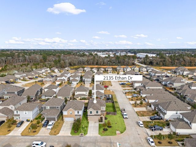 2135 Ethan Drive, Conroe, TX 77301