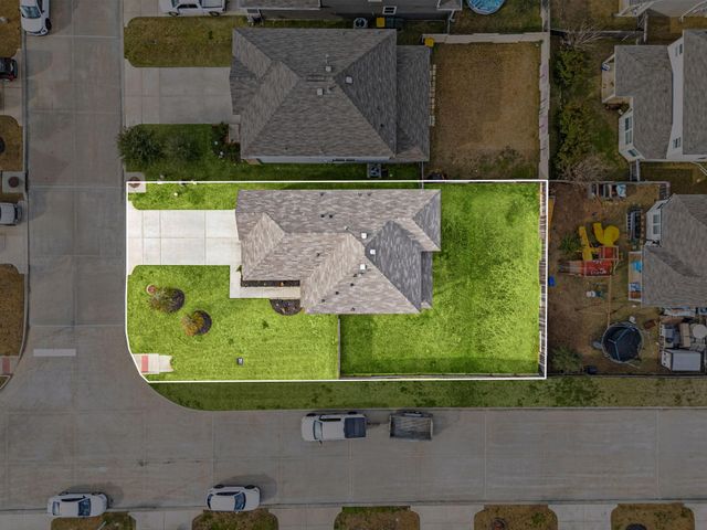 2135 Ethan Drive, Conroe, TX 77301