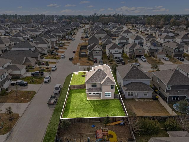 2135 Ethan Drive, Conroe, TX 77301