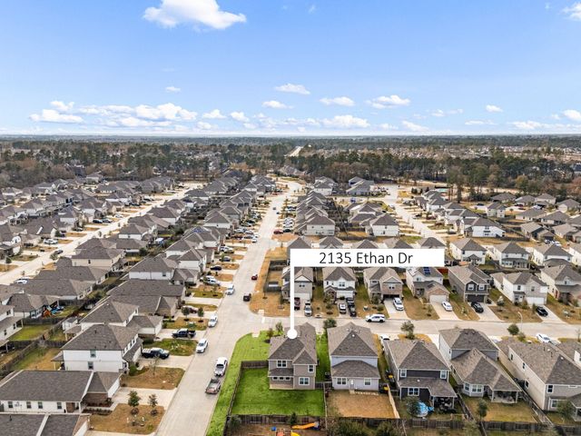 2135 Ethan Drive, Conroe, TX 77301
