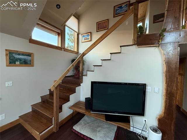 254 E Cobb Lane, Guffey, CO 80820