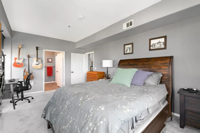 1642 7th 421, San Diego, CA 92101