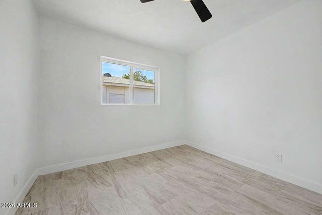 2827 W CAVALIER Drive, Phoenix, AZ 85017