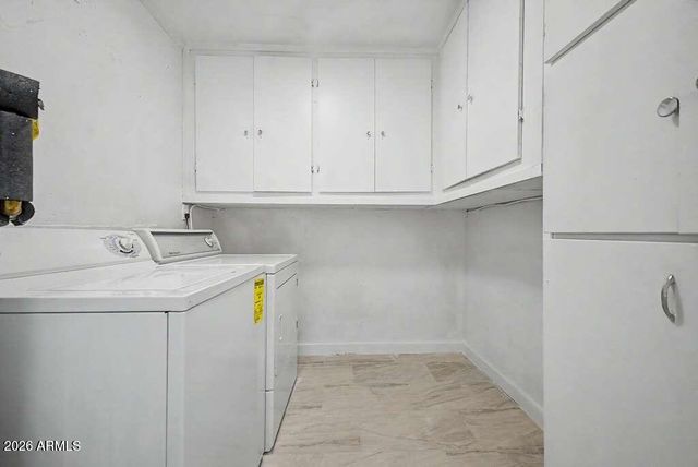 2827 W CAVALIER Drive, Phoenix, AZ 85017