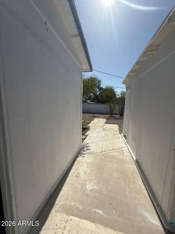 2827 W CAVALIER Drive, Phoenix, AZ 85017