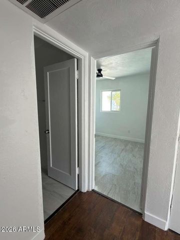 2827 W CAVALIER Drive, Phoenix, AZ 85017