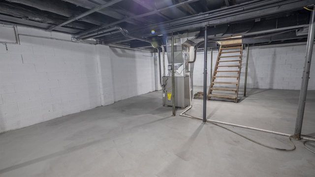 E2059 N WESTGATE ACRES ROAD, Waupaca, WI 54981