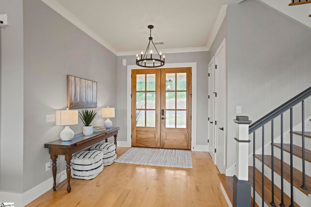 6850 Mountain View Road, Taylors, SC 28687