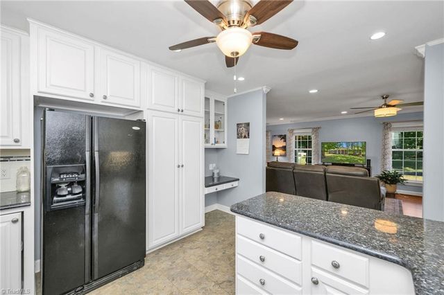 208 Raven Green Street, Wilkesboro, NC 28697