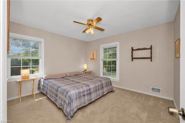 208 Raven Green Street, Wilkesboro, NC 28697