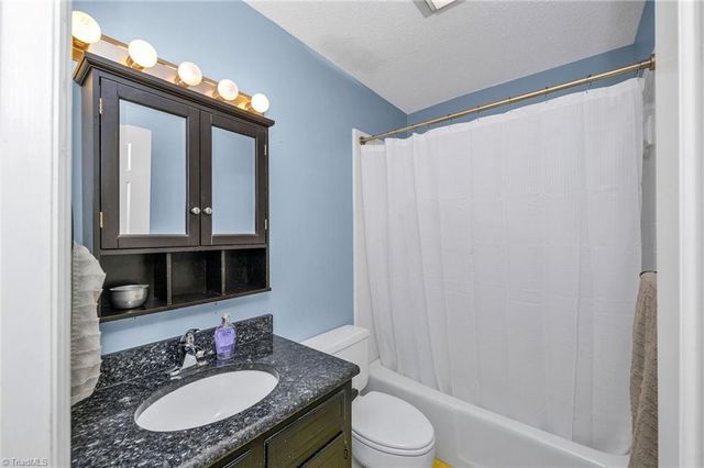 208 Raven Green Street, Wilkesboro, NC 28697