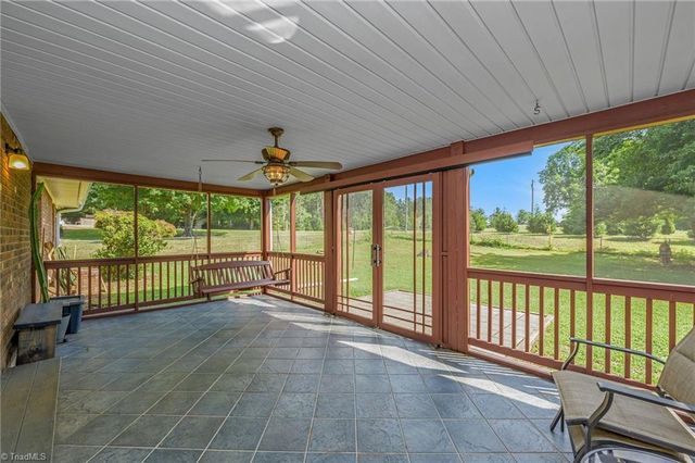 208 Raven Green Street, Wilkesboro, NC 28697
