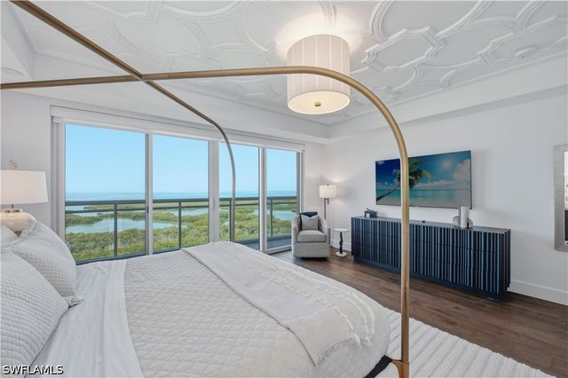 13915 Old Coast RD 1804, Naples, FL 34110