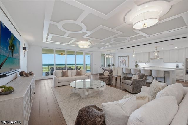 13915 Old Coast RD 1804, Naples, FL 34110